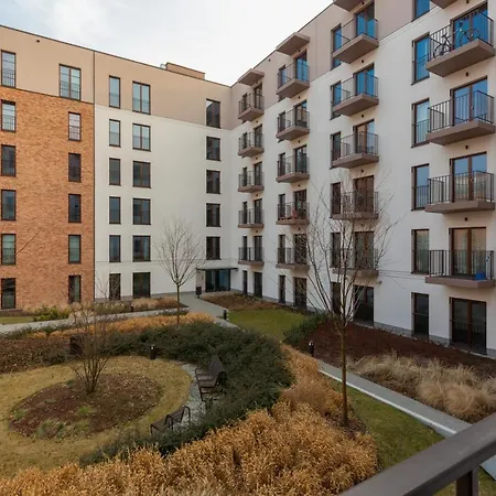 Sierakowskiego By Renters Апартаменты *